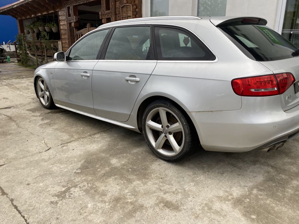 Ușă stânga spate Audi A4 B8 break