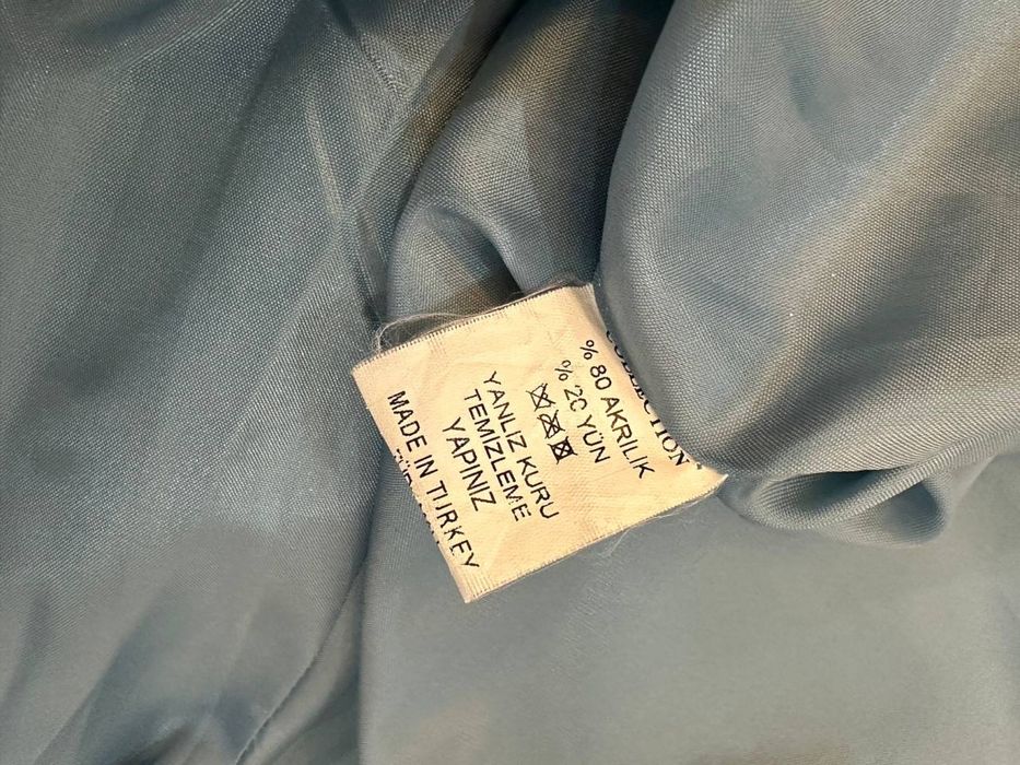 Голубое пальто pitti