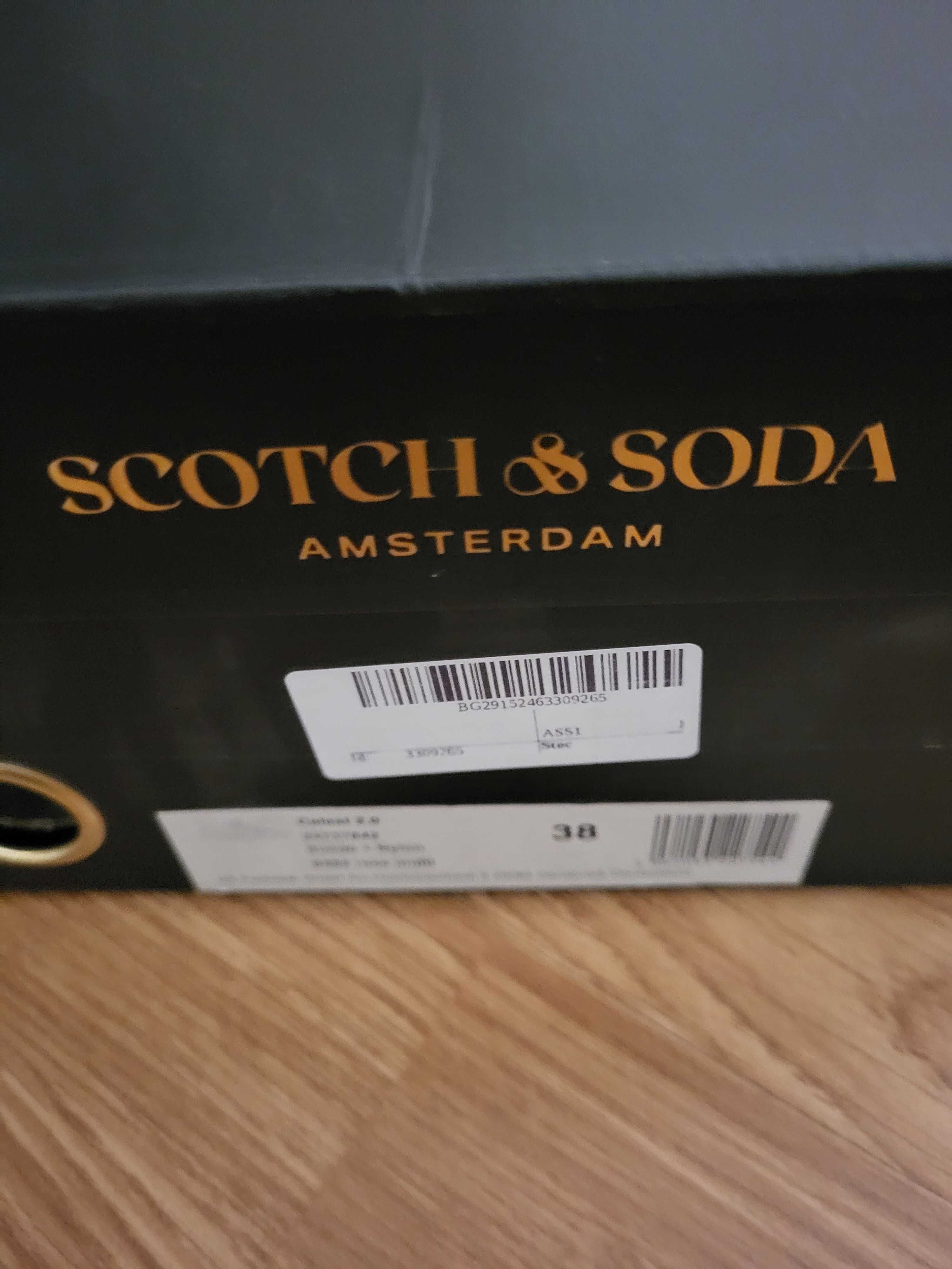 Обувки Scotch&soda 135.00 и Marella 250.00