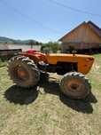 Vând tractor fiat 415