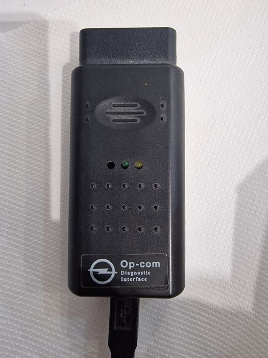 Диагностика за Опел OP Com 1.99 с PIC18F458 чип