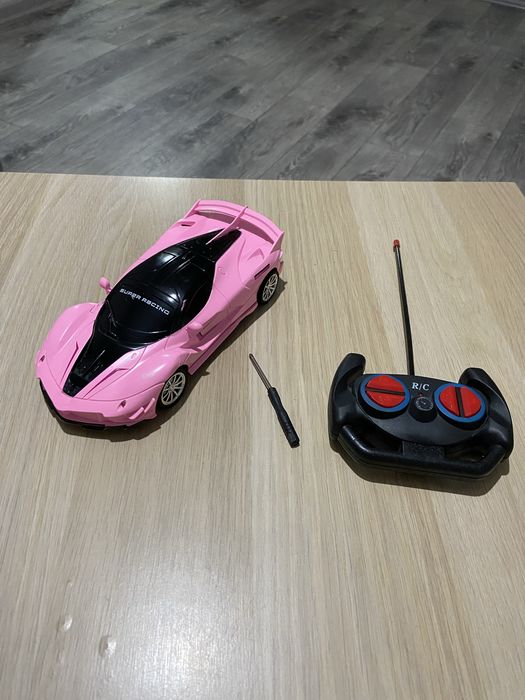 Радиоуправляемая машина