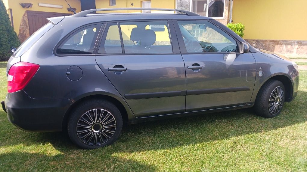 Skoda fabia 1.2 benzina