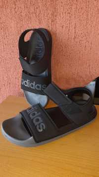 Adidas Adilette sandal Чико chicco hambro 25номер детски сандалки
