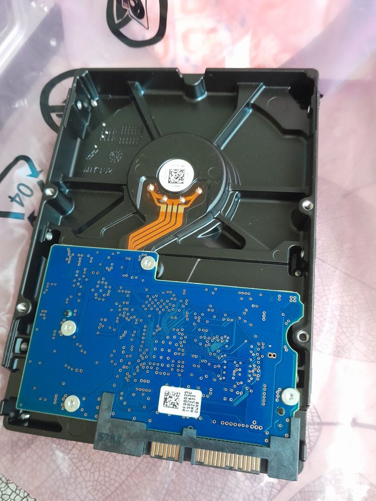Toshiba Seagate capacity 500gb твърд диск