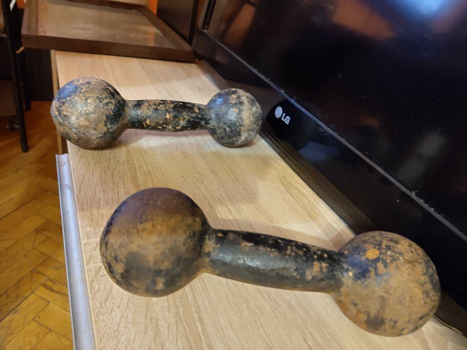 Гири от плътно желязо