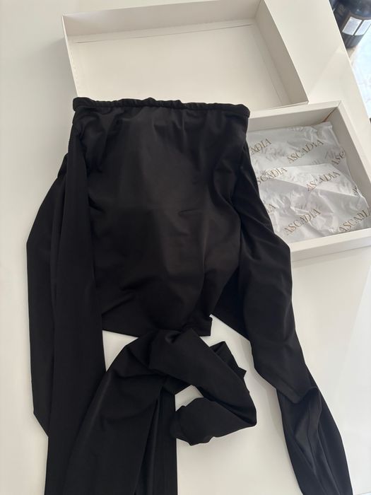 Ascadia пола- панталон на българска марка