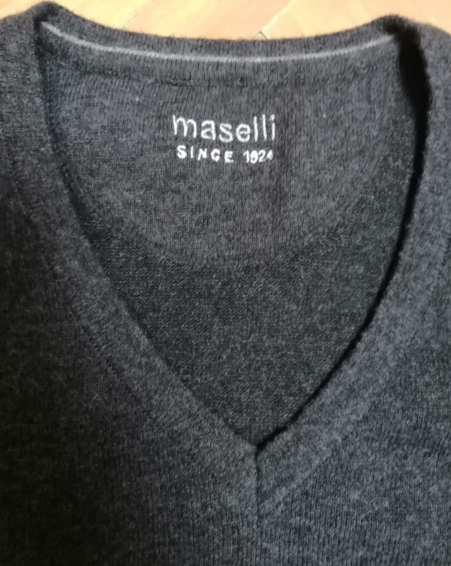 Vesta  pulover Maselli