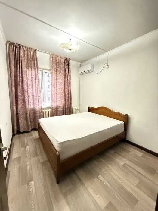 Сдам евро квартиру на Ойбек Цум