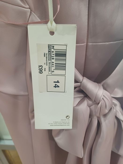 Rochie de seara , noua cu eticheta