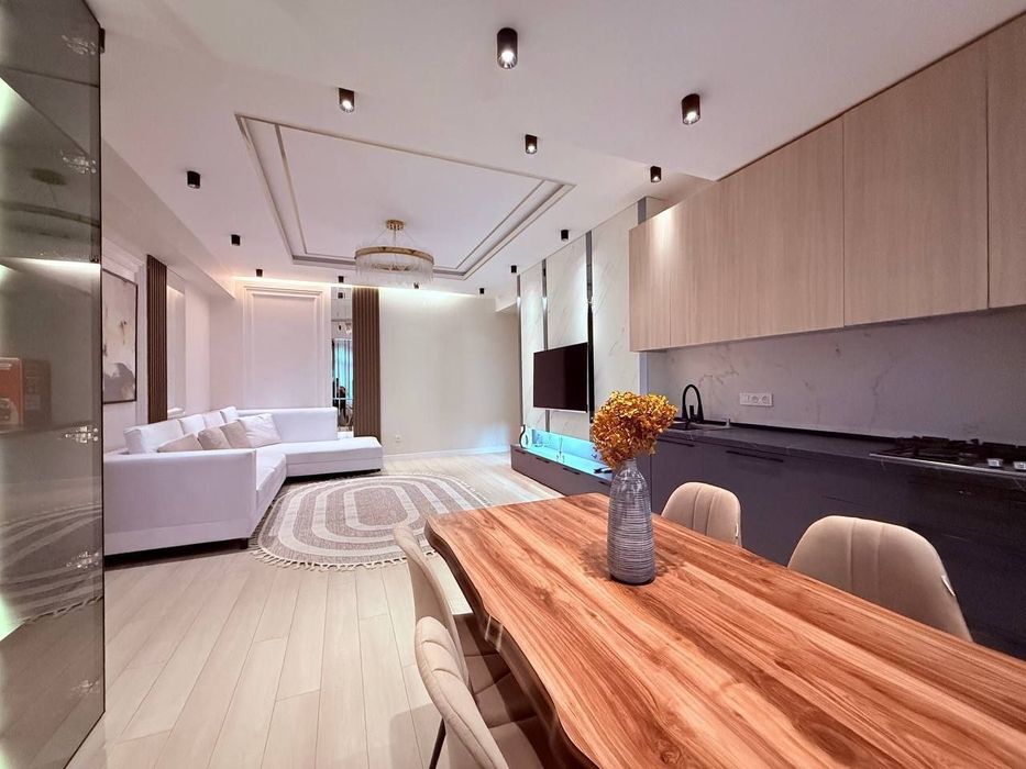 Продается 3/4/9ЖК Dream House
на: Тезикова Дача