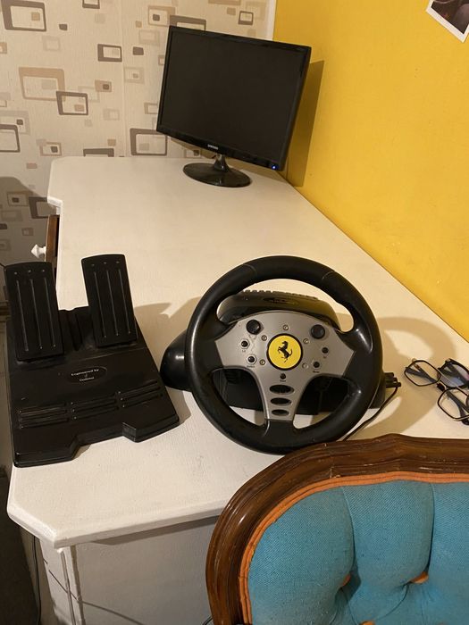 Volan si pedale playstation
