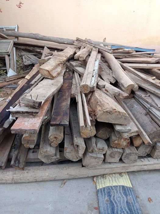 Утин дрова сотилади