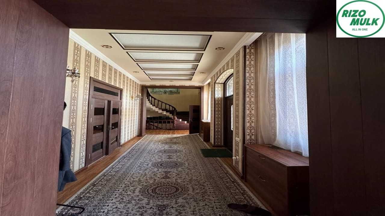 Шайхонтохур тумани Оклон махалласида файзли ховли сотилади. NR494/71