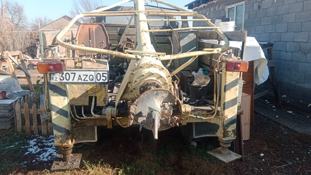 Продам бурильно машинную установку Газ 66