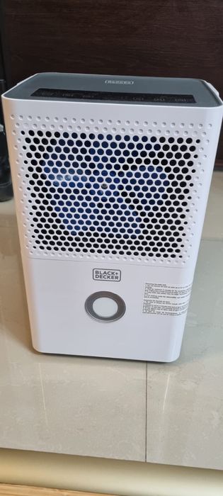 Dezumidificator Black and Decker