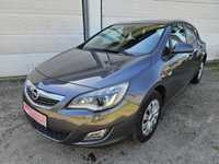 Opel Astra j ~ 2010 ~ 1.3 cdti ~ Bi-xenon ~Navigație