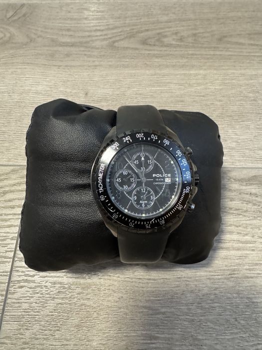 Часовник Police 10962J
