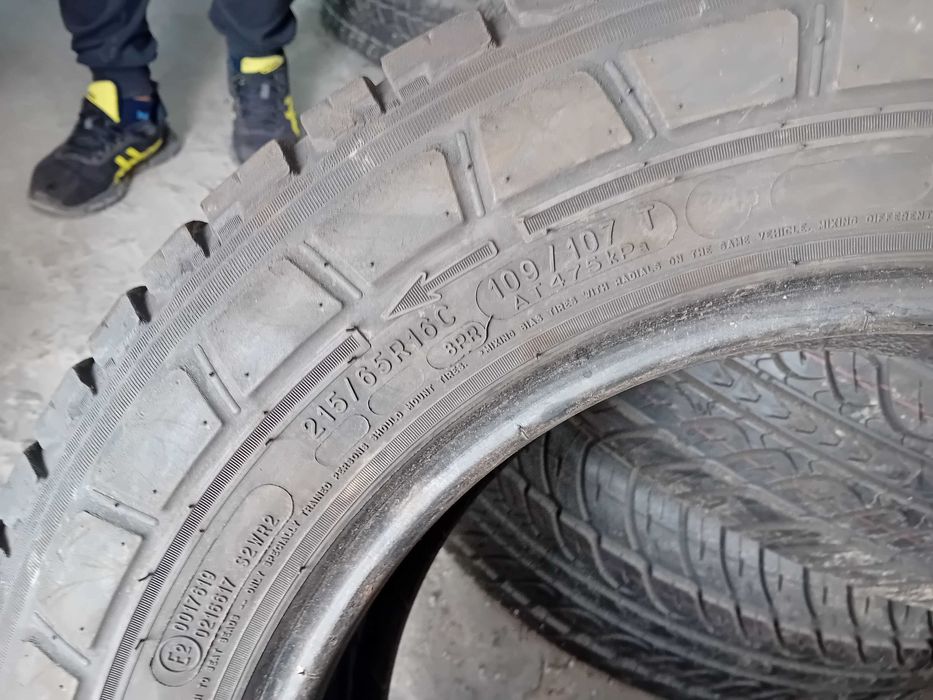 4бр.всесезонни гуми Michelin 215 65 16C dot0221