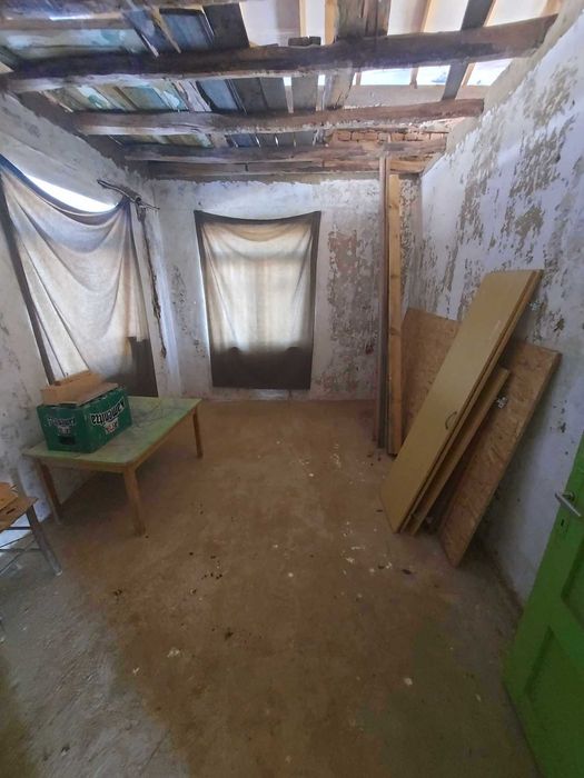 Продава се Къща в с. Пресиян, Област Търговище - 100 кв.м за 281 €/кв.м - Снимка #8