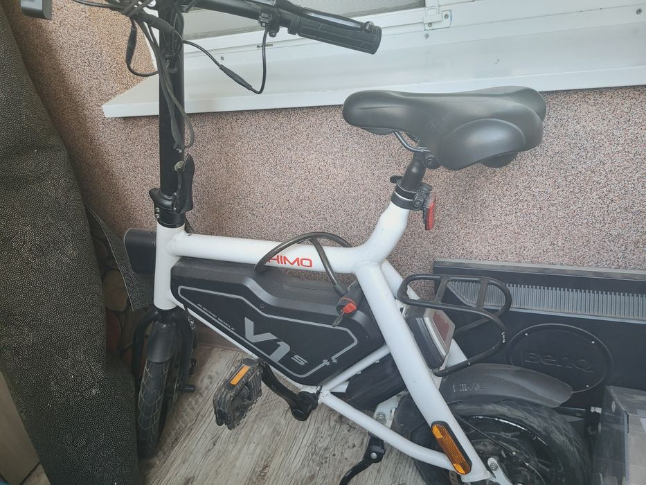 Продам электро велосипед xiaomi  v1s