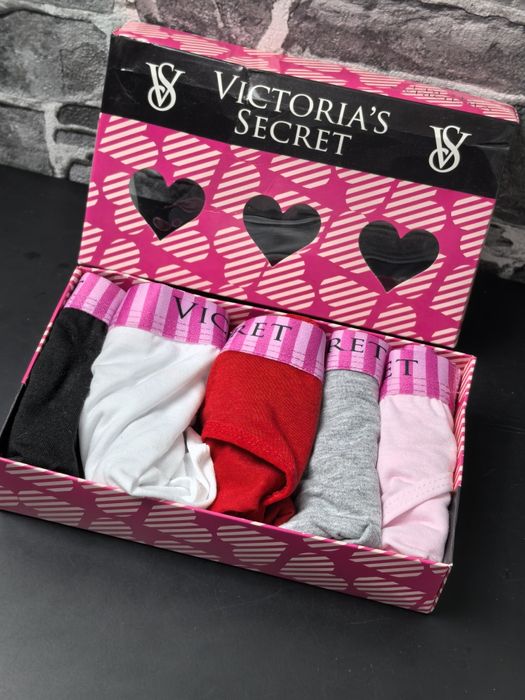 Victoria's Secret дамско бельо