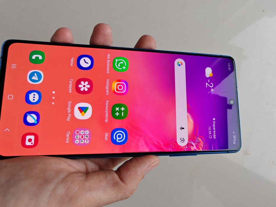 Смартфон Samsung S10 lite