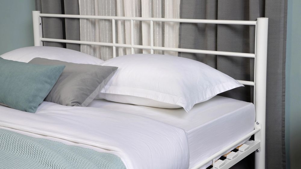 Temir krovat loft stilda