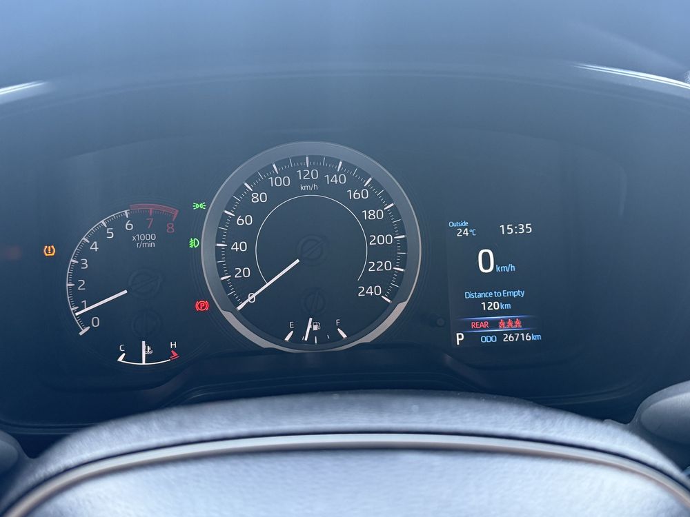 Toyota Carolla 1.2 turbo пробег 32000