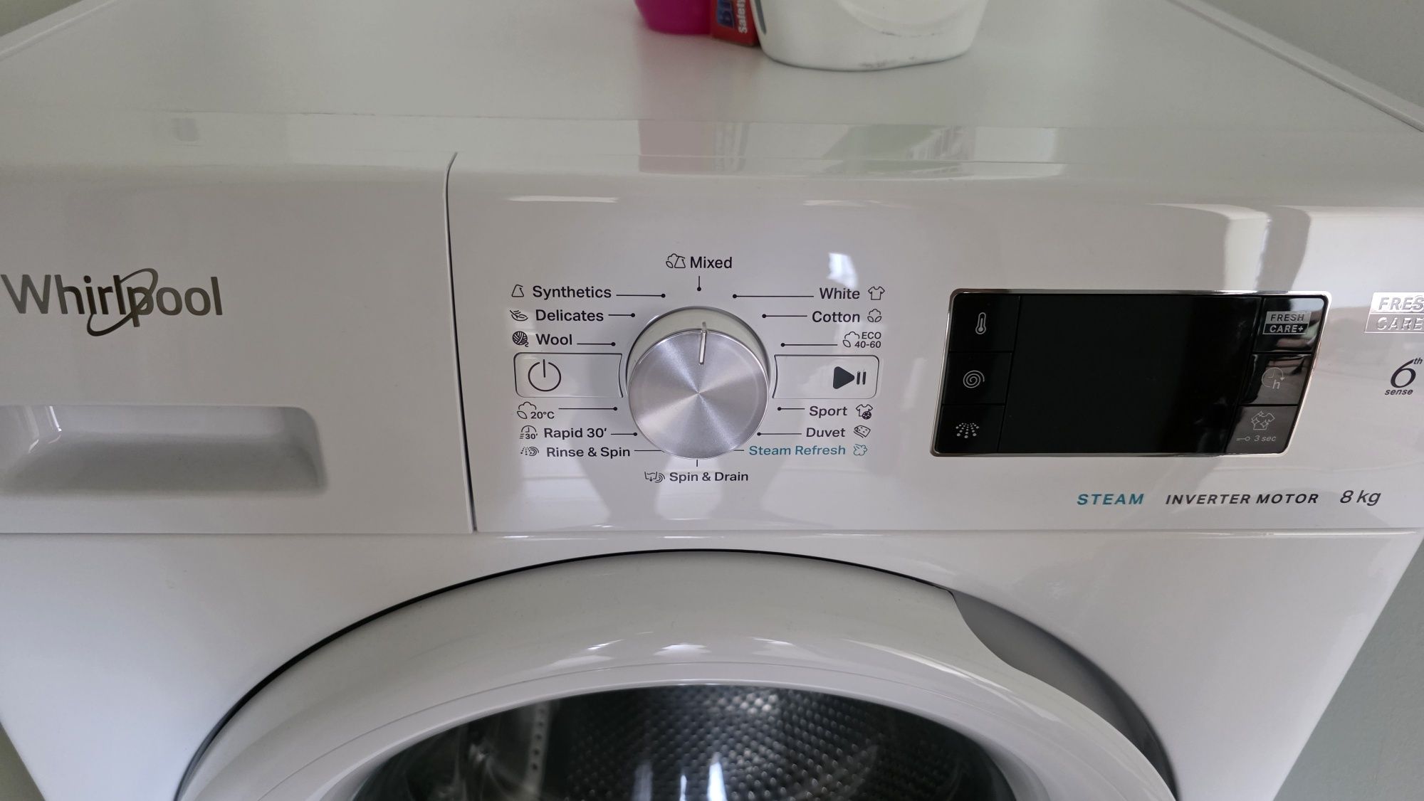 Пералня Whirlpool FFB 8258 WV EE чисто нова