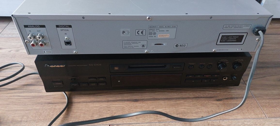 Minidisc Sony , je 480  silver  mdlp