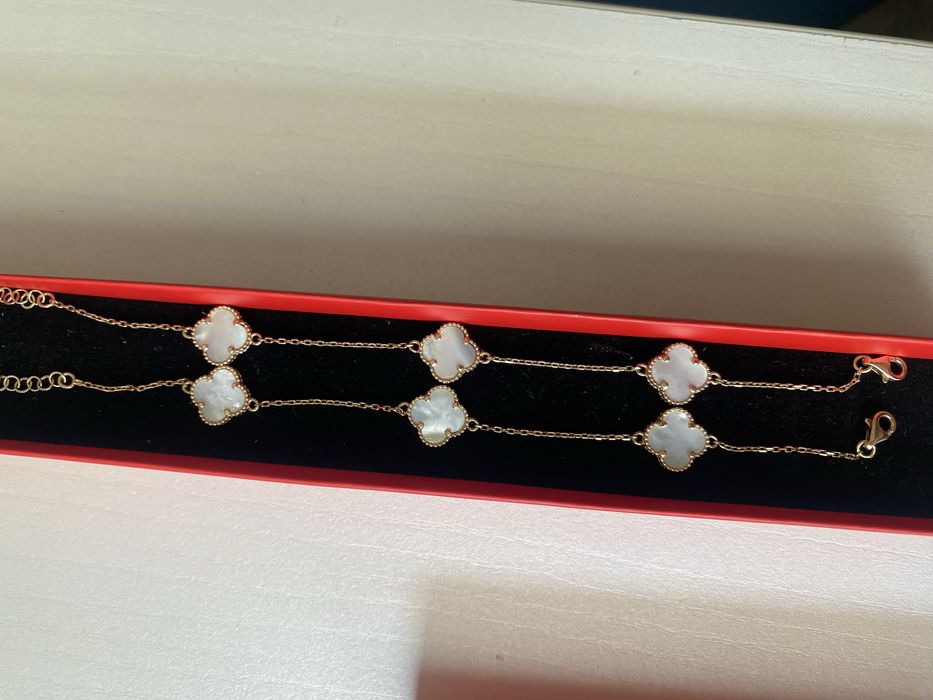 Van Cleef & Arpels златни гривни 14 карата