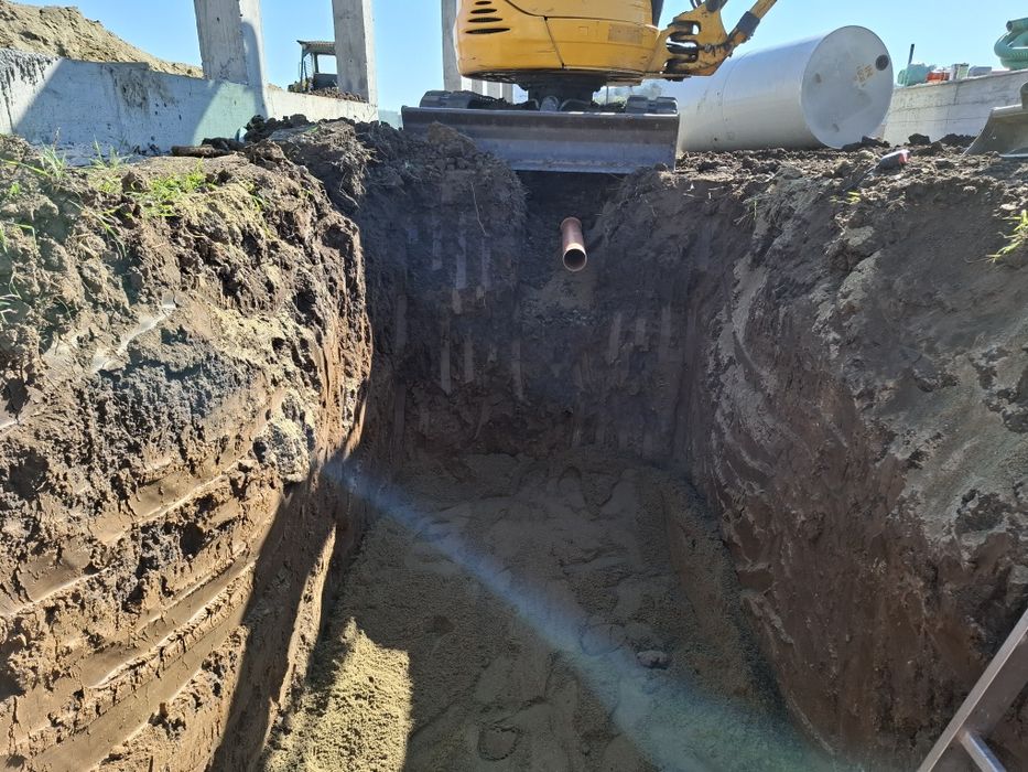 Închiriere miniexcavator, mini încarcator diverse săpaturi