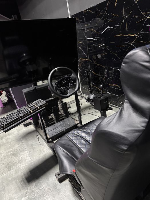 Продается руль педали ручник каробка механика MOZA