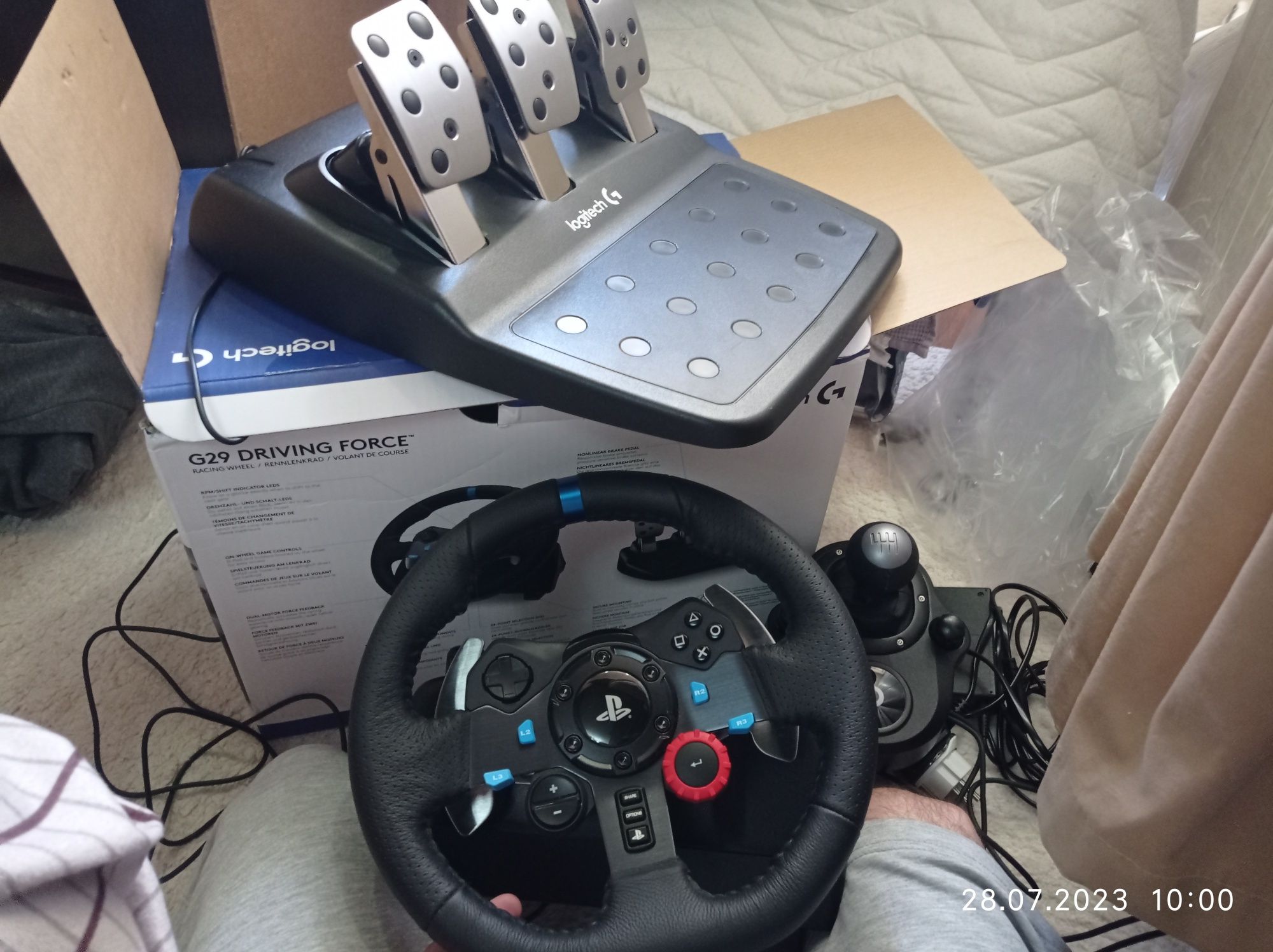 Logitech g29 + Shifter состояние нового, доставка по Узб