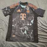 ADIDAS тениска на Bayern Munich НОВА