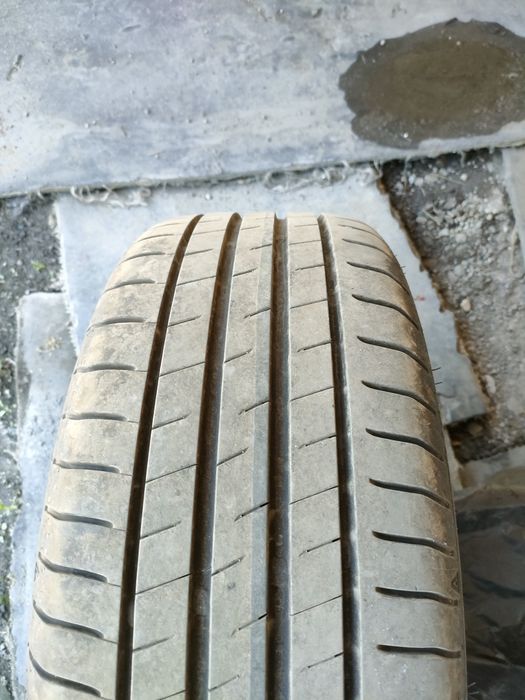 Jante Aliaj +anvelope de vară 225/45/R17