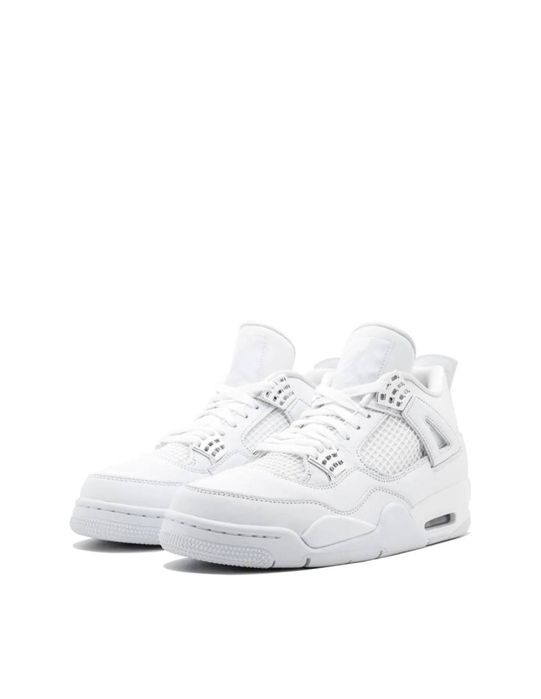 Air Jordan 4 Retro “Metallic White”