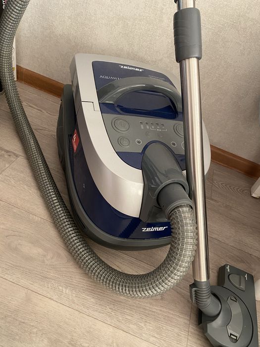 Моющий пылесос, пыслесос, влажная и сухая уборка