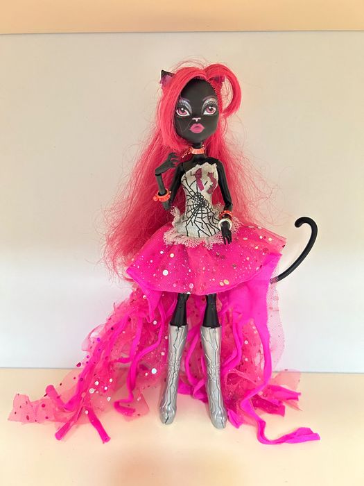 Куклы Монстр Хай