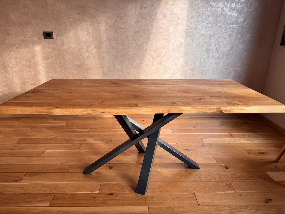 Трапезарна маса дъб