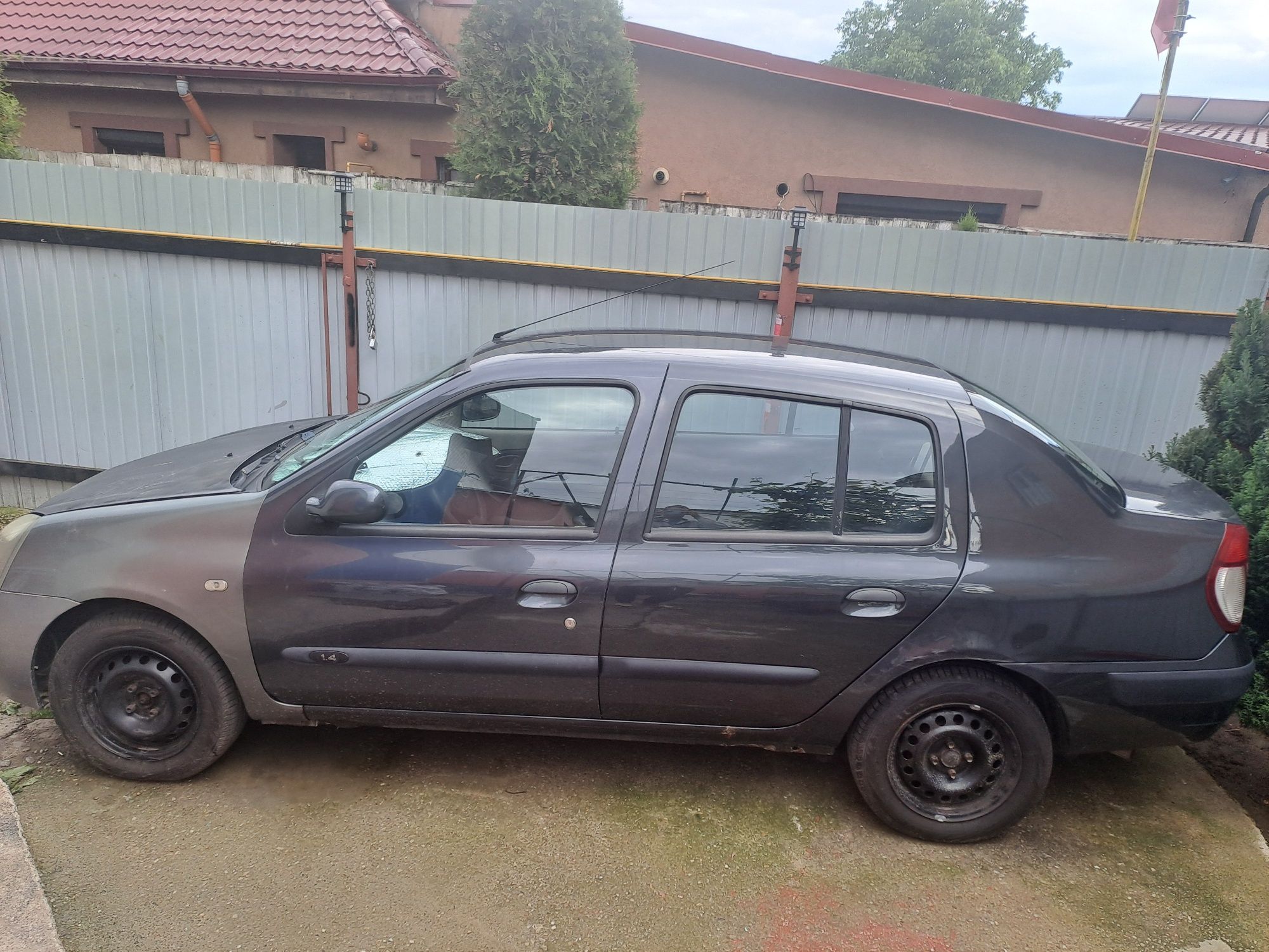 Vand Renault Clio Symbol
