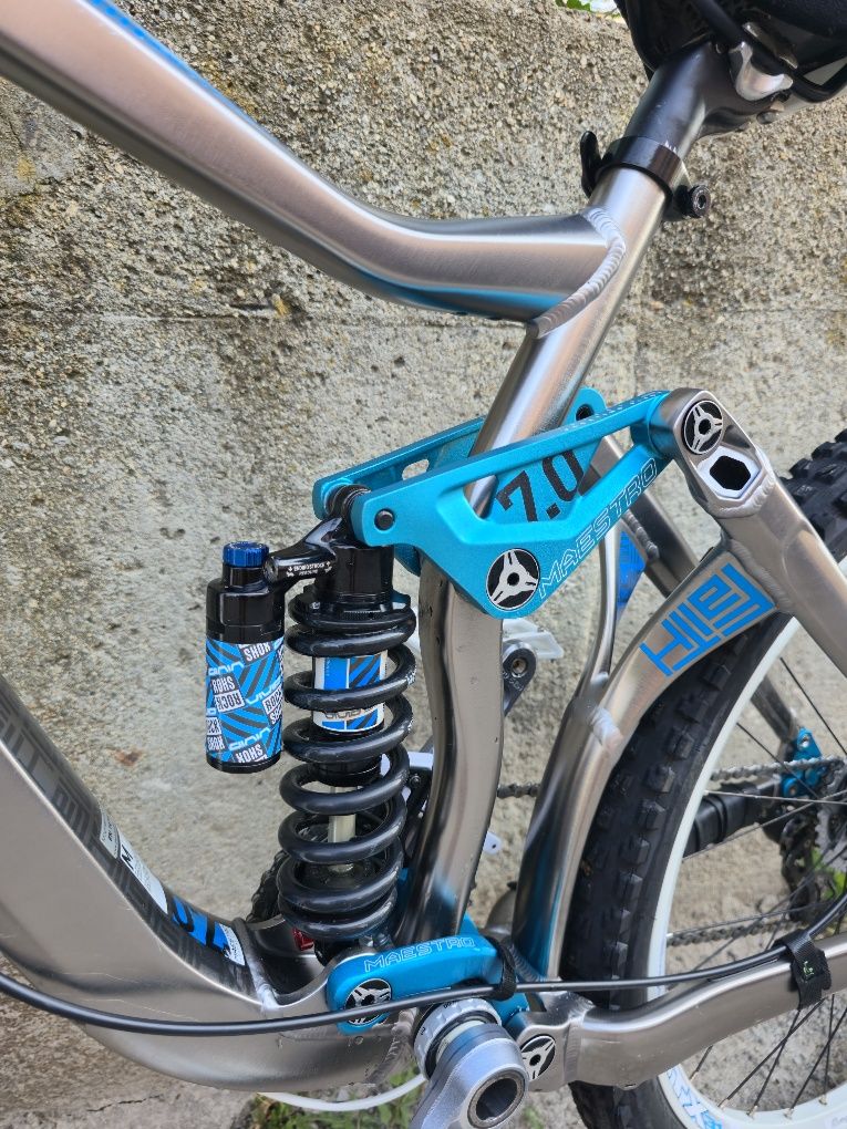 Giant Faith 27.5/26 Mullet Enduro, Rockshox Yari RC,. DEORE Обслужен