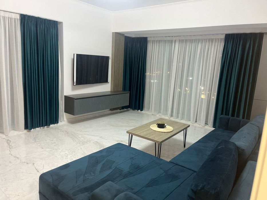 Închiriez apartament 2 camere, termen lung
