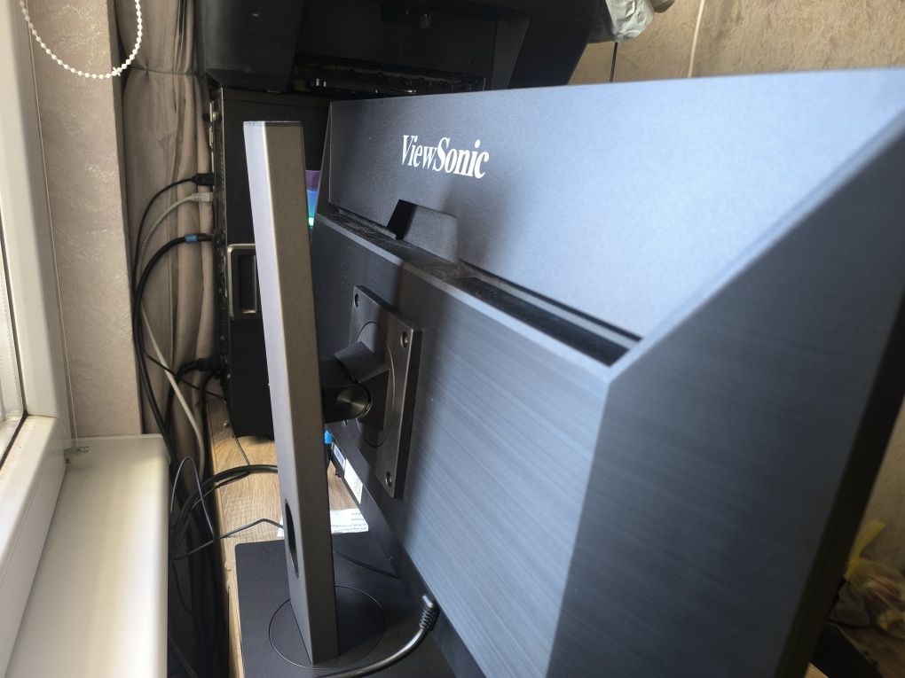 Продавам Гейминг монитор ViewSonic - VX2758A-2K-PRO
