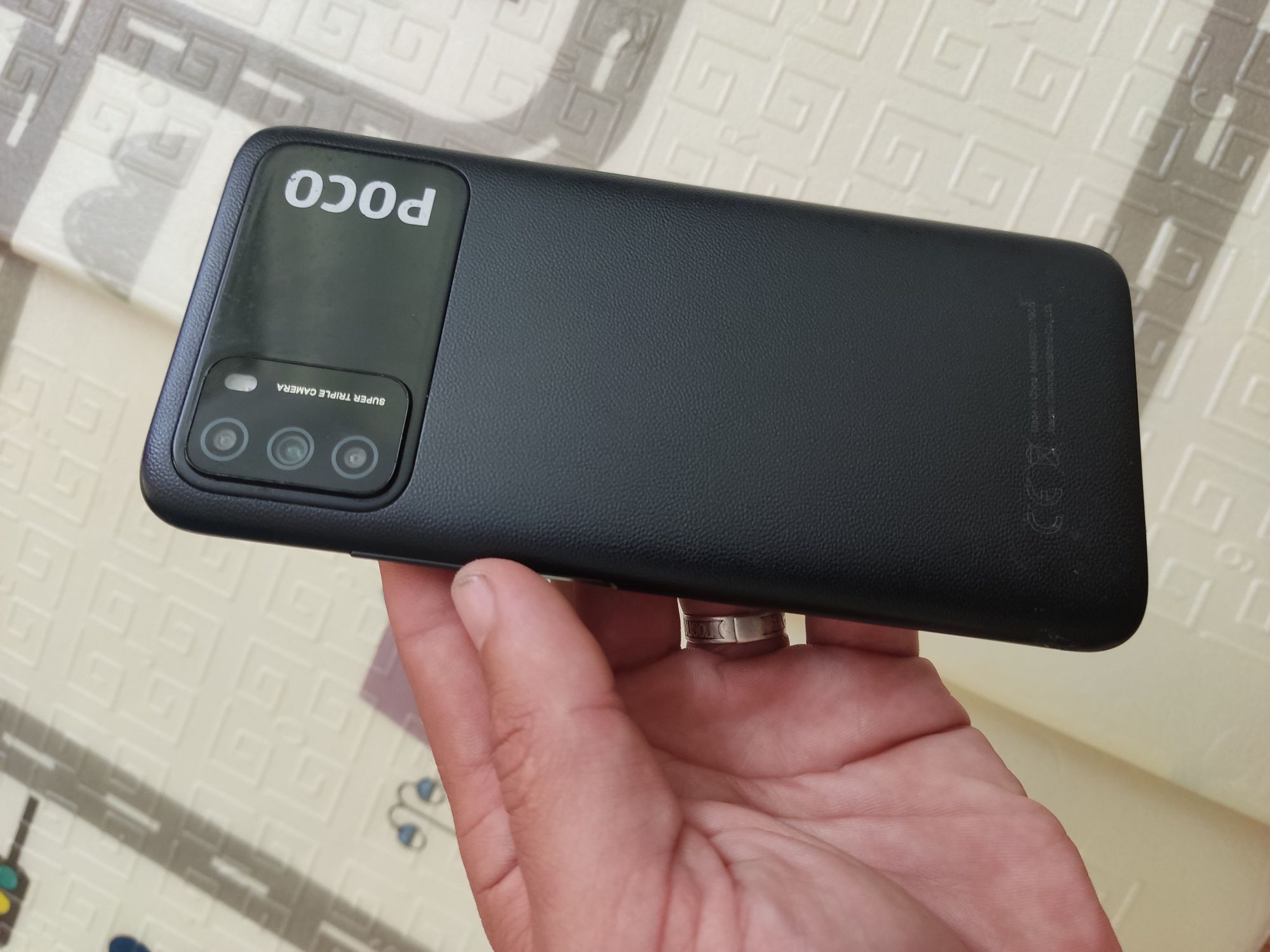 Poco m3 в идеальном состоянии