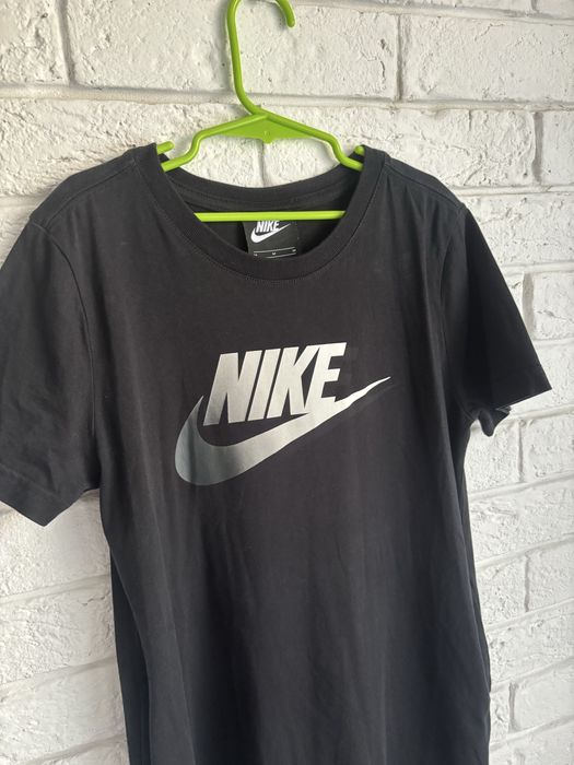 Nike - детска рокля 137-146 см