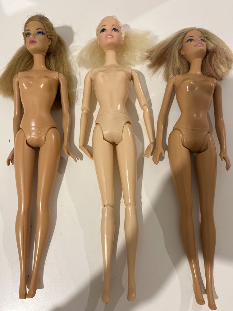 Три прекрасни кукли