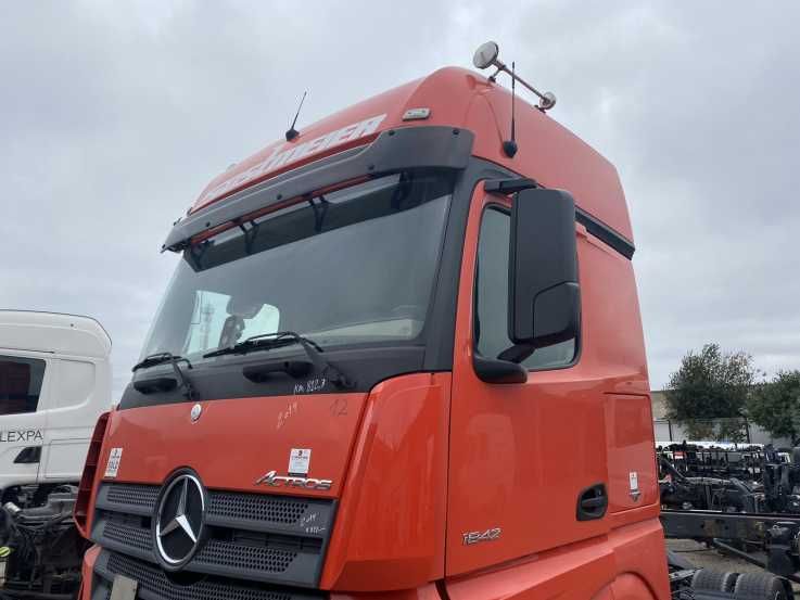 Cabina Mercedes Benz Actros MP4 - Piese de schimb