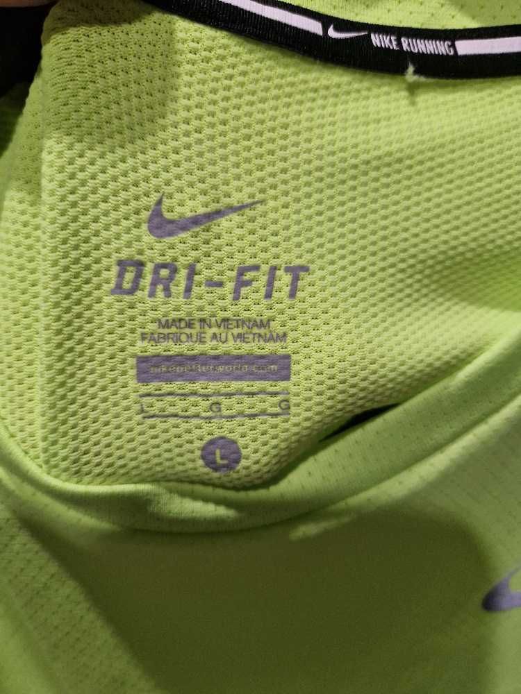 Мъжка тениска Nike размер L